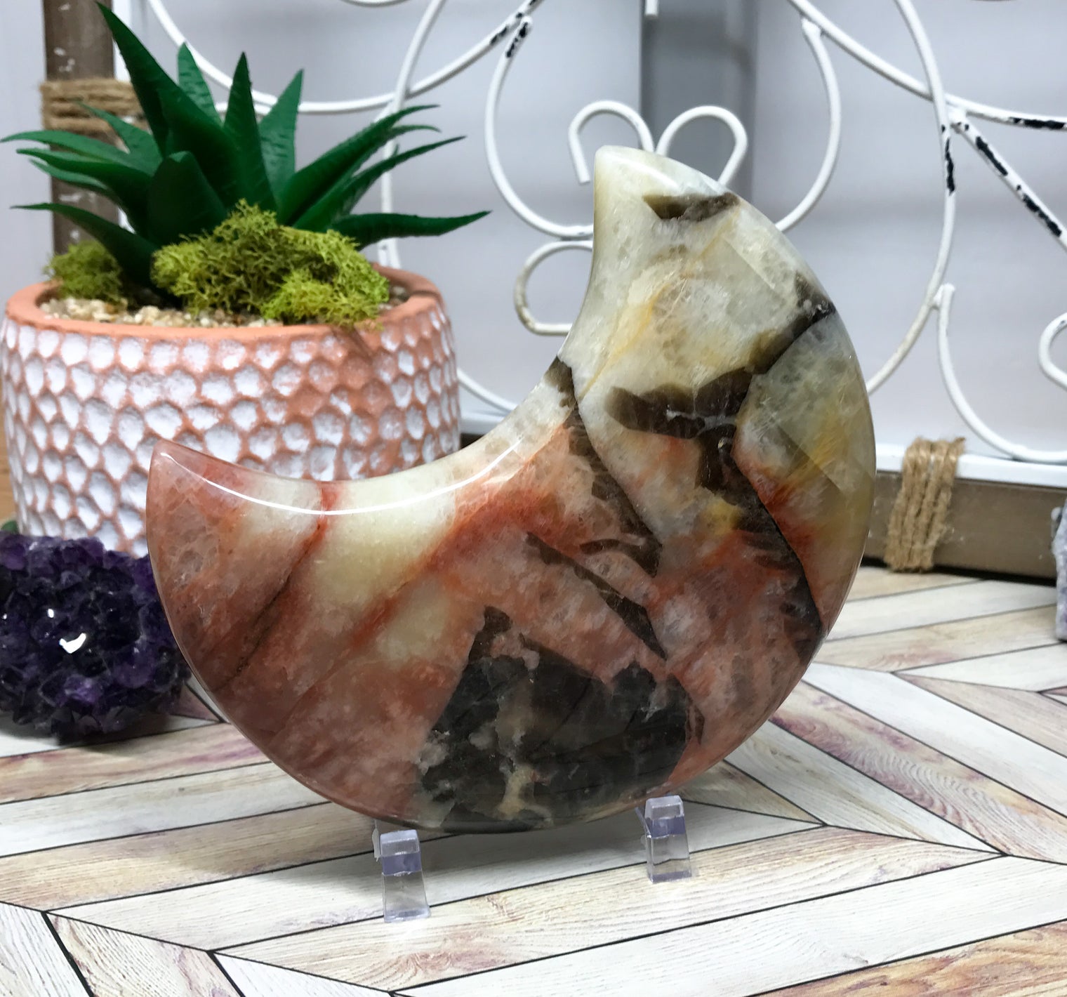 Fusion Feldspar Moon  for Finding Unconventional Ways To Achieve Your Goals by Stimulating Creative Thinking