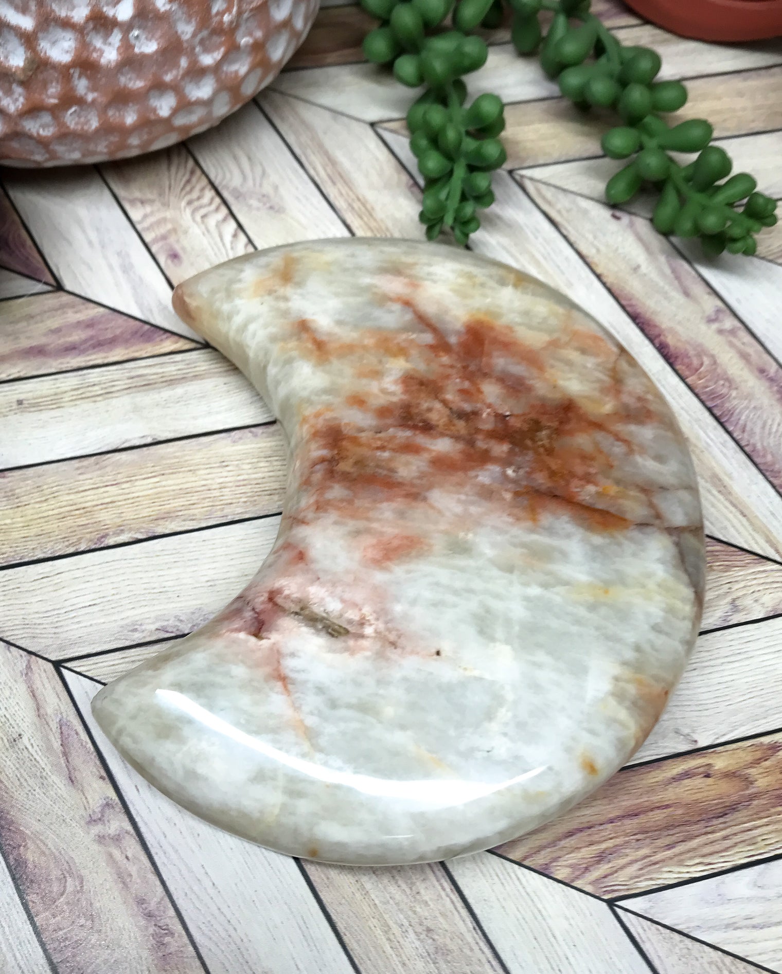 Fusion Feldspar Moon  for Finding Unconventional Ways To Achieve Your Goals by Stimulating Creative Thinking