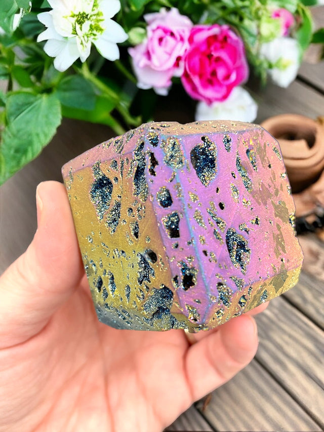 Titanium Aura Sphalerite Cube for Chakra Charging, Restores Balance & Promotes Positive Energy