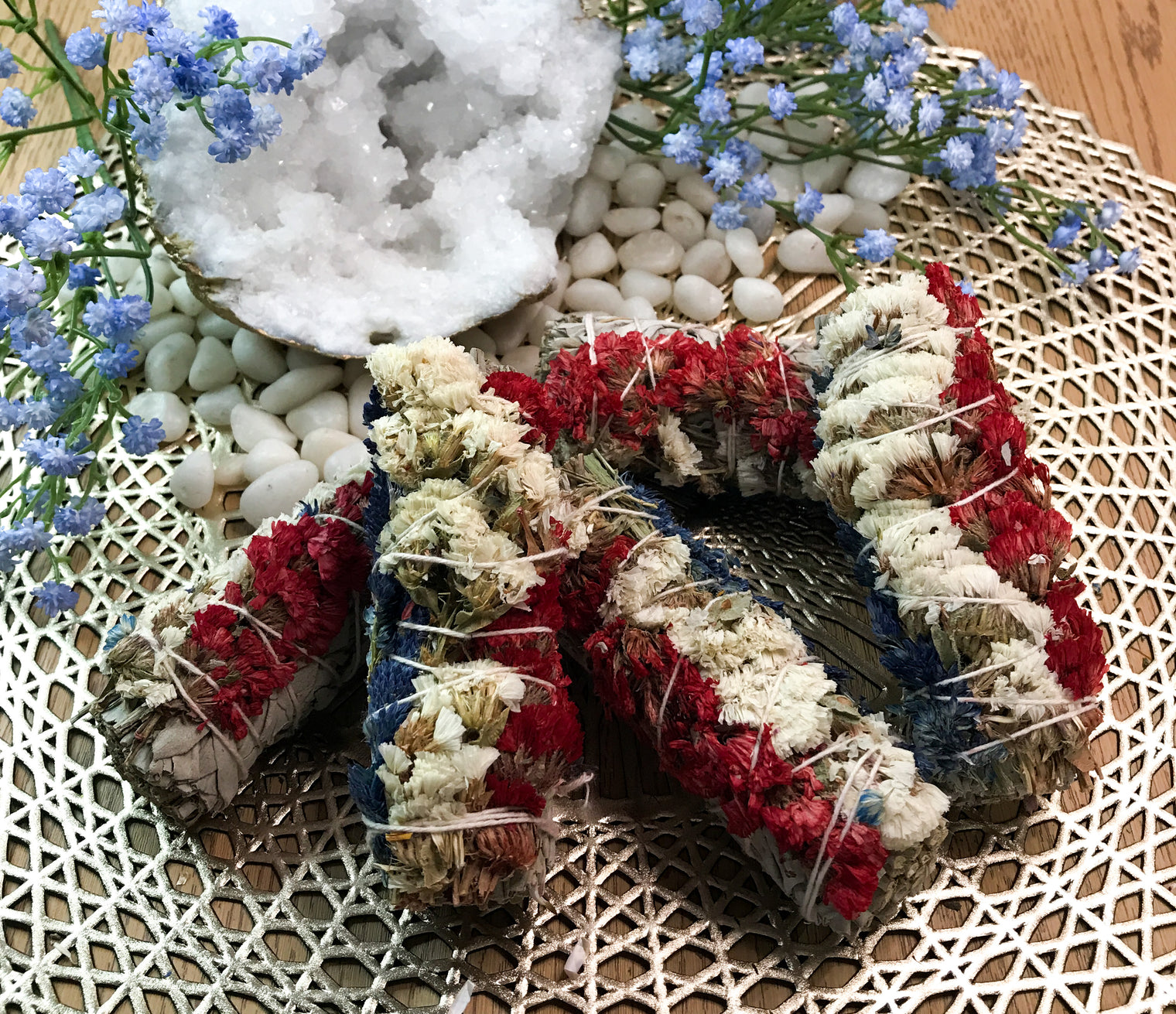 Wildflower & White Sage Smudge Stick for Fulfilling Expectations, Achieving Goals & Connection to Nature