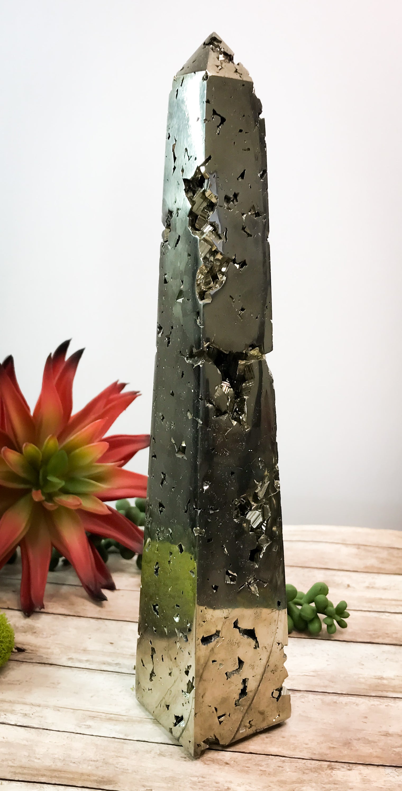 Iron Pyrite Tower for Boosting Energy Levels, Attracts Abundance & Helps You To Live Life To The Fullest