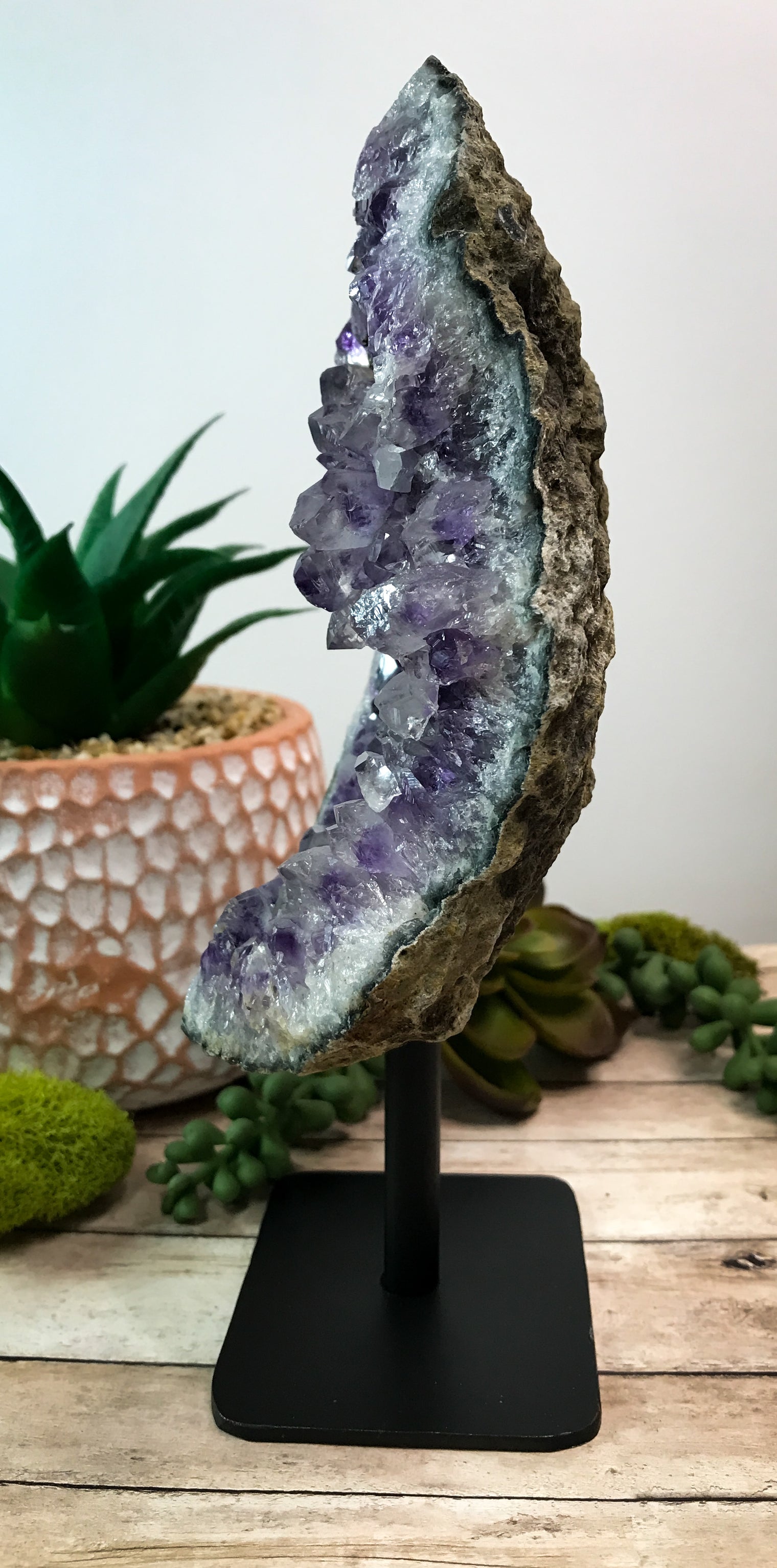 Amethyst Crystal Geode for Protection, Selflessness & Relieving Stress