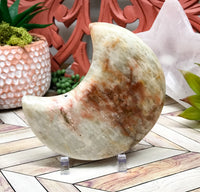 Fusion Feldspar Moon  for Finding Unconventional Ways To Achieve Your Goals by Stimulating Creative Thinking