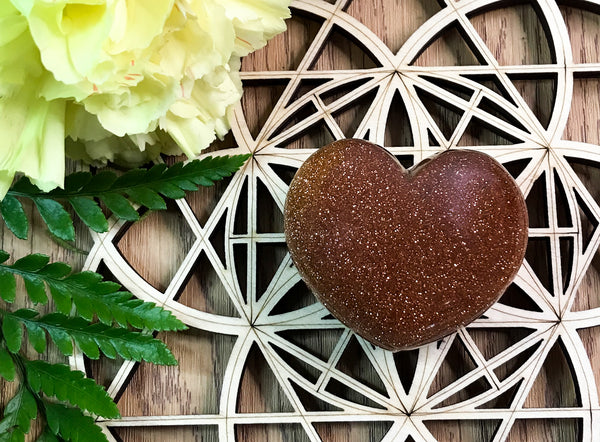 Goldstone Palm Stone for Helping to Alleviate Overwhelmed, Chaotic & Overburdened Feelings