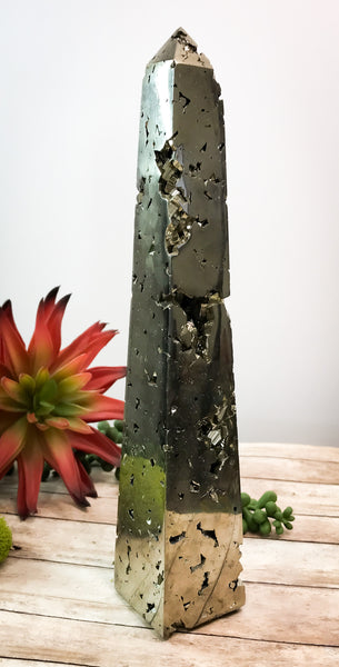 Iron Pyrite Tower for Boosting Energy Levels, Attracts Abundance & Helps You To Live Life To The Fullest