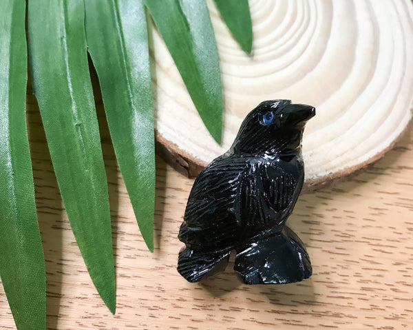 Carved Black Onyx Raven for Overcoming Grief, Optimism & Emotional Healing